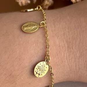Pulseira Alinhados com medalhas religiosa