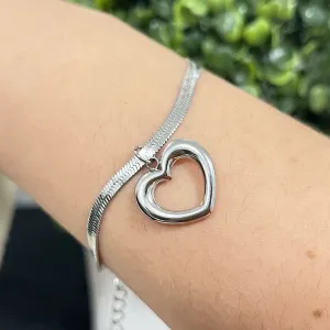 Pulseira com pingente de coração em aço