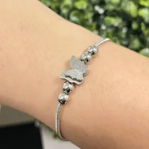 Pulseira com pingente Borboleta
