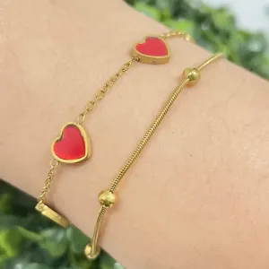 Pulseira dupla com pingente vermelha