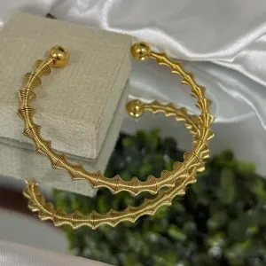 Bracelete de aço