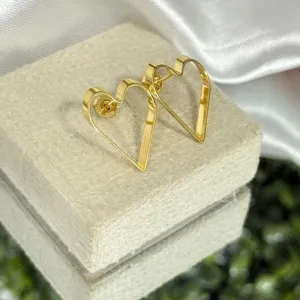 Brincos coração vazado