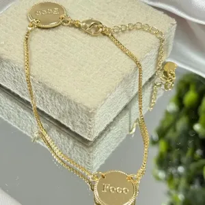 Pulseira com 2 pingentes
