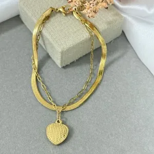 Pulseira de aço com pingente