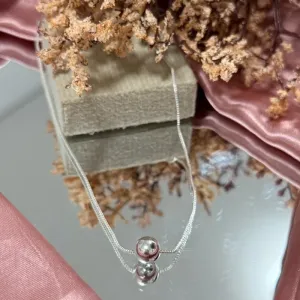 Corrente veneziana com pingente com bolinha