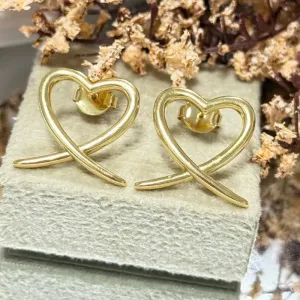 Brinco coração transado