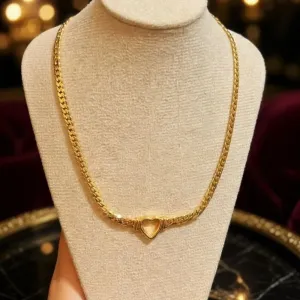 choker de aço com coração vazado