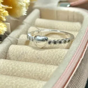 Anel coração cheio