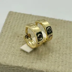 Brinco argola fecho clic