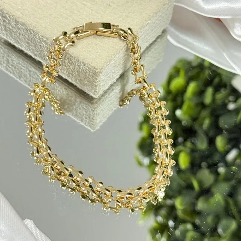 Pulseira Alinhados Malha Relógio quadradinho