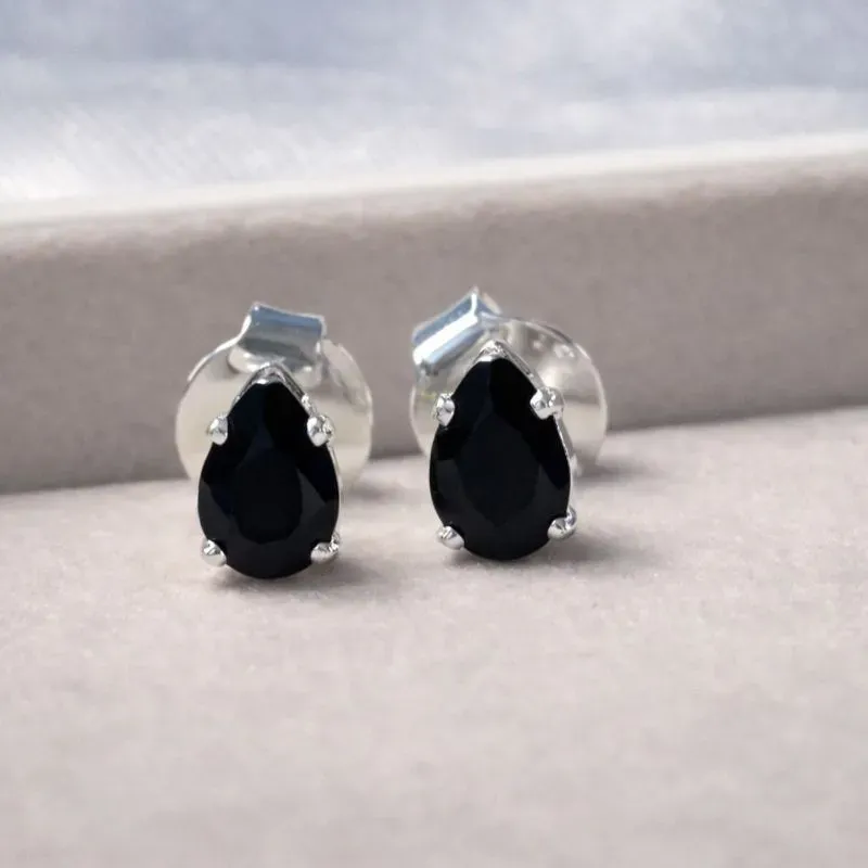 Brinco gota pedra preta