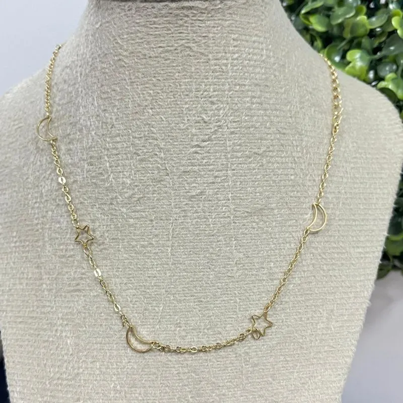 Choker com estrelas e lua