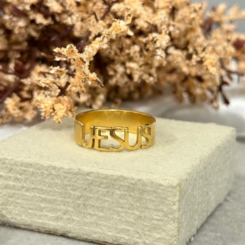 Anel de aço dourado