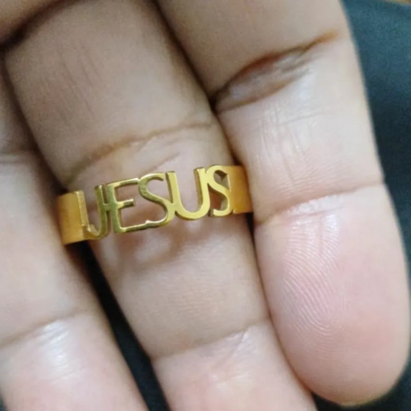 Anel de aço dourado
