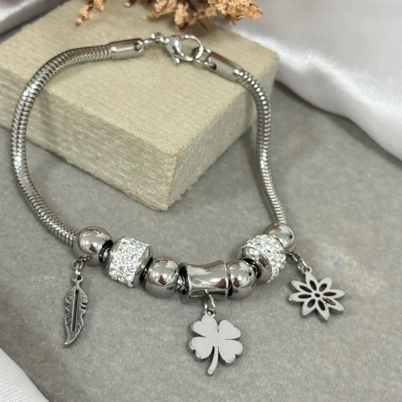 Pulseira de berloque com pingentes