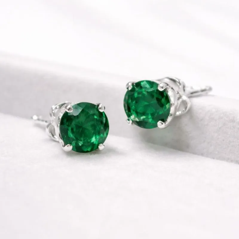 Brinco ponto de luz verde