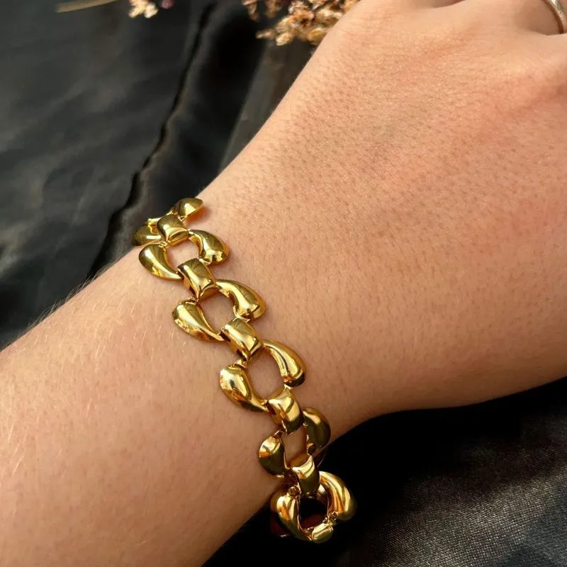 Pulseira larga com extensor